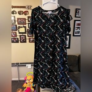 Lularoe dress, never worn, size large